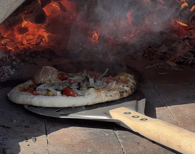 「ピザ焼き体験（3月29日（日））」ご予約受付中！